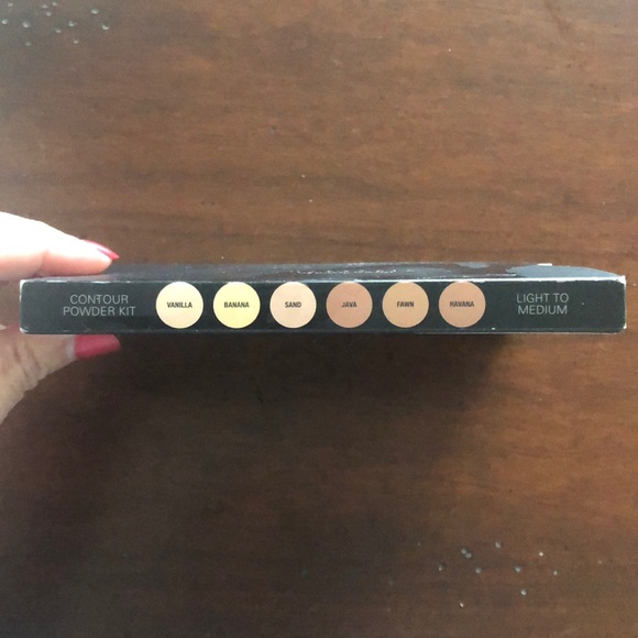 Contour Kit. Anastasia Beverly Hills. - Picture 3 of 6